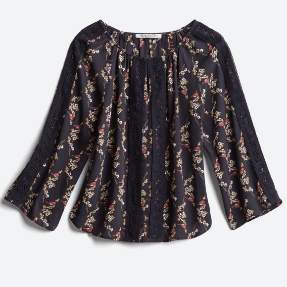 Collective Concepts Tevita Crochet Blouse - Picture 1 of 1